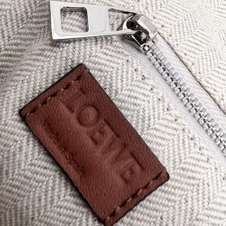 Fashionrepsfam ru 2210YA0047 Loewe Bag 0809